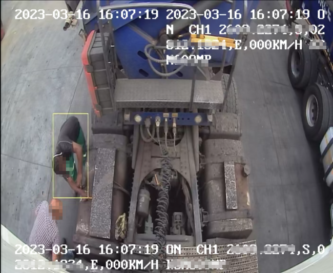 One thing is for sure that fuel theft happens when vehicle is in parking mode, so you need to set up the camera as always on-duty in low power consumption without the risk of draining vehicle battery. For further details, drop us a line freely.